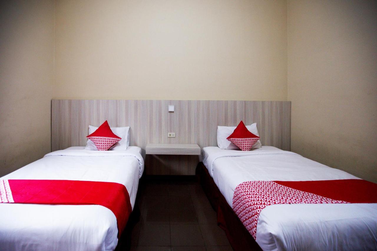 Oyo 3207 Hotel Gracia Bandar Lampung Exterior photo